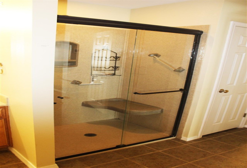 2 Bedrooms Bedrooms, 0 ,2 BathroomsBathrooms,Residential,Single Family,Windsor,1,128486