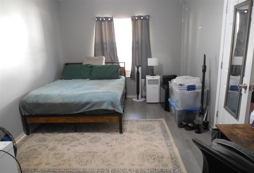 5 Bedrooms Bedrooms, 0 ,3 BathroomsBathrooms,Residential,Single Family,10th,1,133056