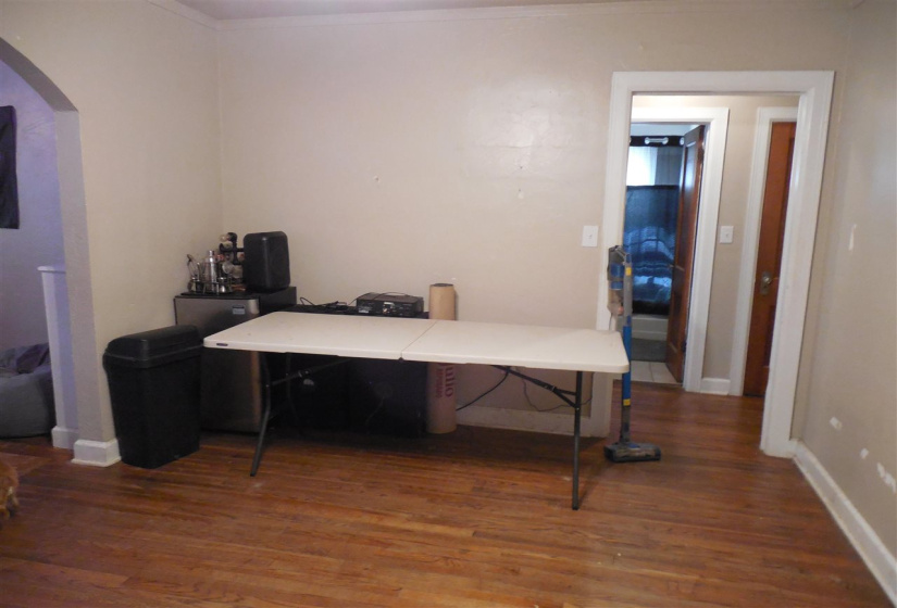 5 Bedrooms Bedrooms, 0 ,3 BathroomsBathrooms,Residential,Single Family,10th,1,133056