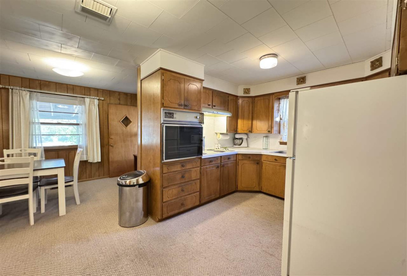 3 Bedrooms Bedrooms, 0 ,2 BathroomsBathrooms,Residential,Single Family,Howerton,1,133058