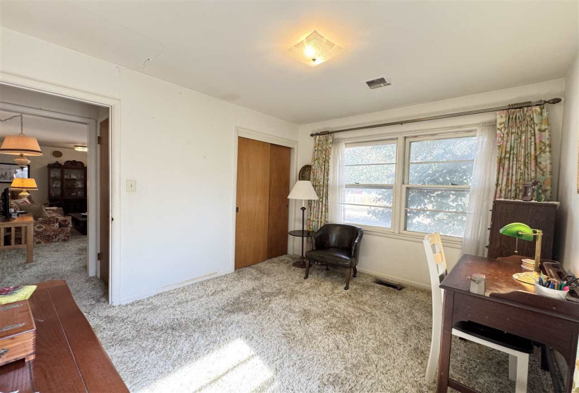 3 Bedrooms Bedrooms, 0 ,2 BathroomsBathrooms,Residential,Single Family,Howerton,1,133058