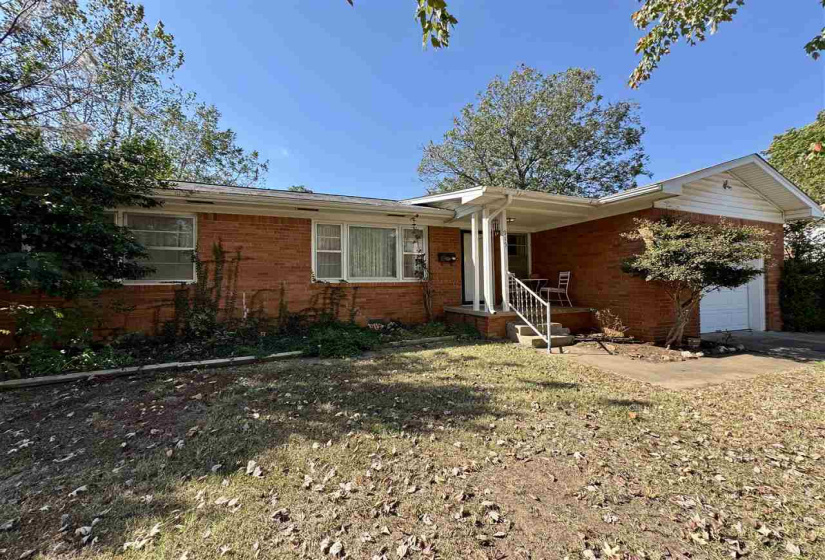 3 Bedrooms Bedrooms, 0 ,2 BathroomsBathrooms,Residential,Single Family,Howerton,1,133058