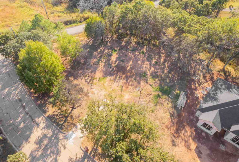 0 , 0 ,0,Lots/land,Platted,Hidden Oaks,0,133063