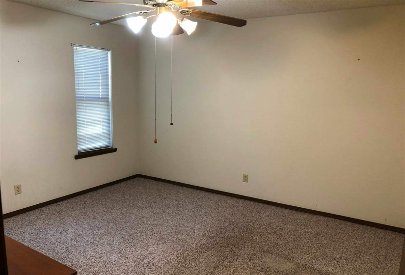 3 Bedrooms Bedrooms, 0 ,2 BathroomsBathrooms,Residential,Single Family,30th,1,133068