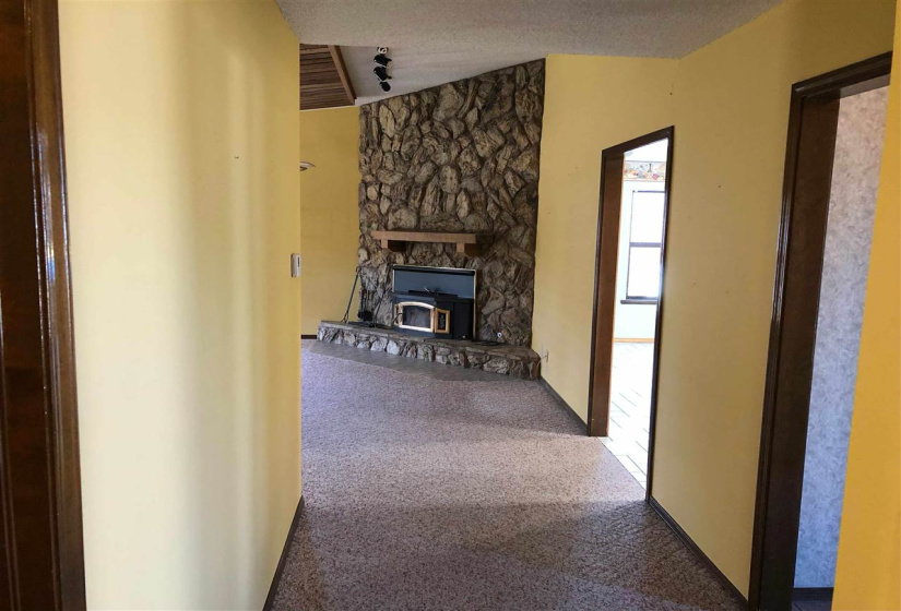 3 Bedrooms Bedrooms, 0 ,2 BathroomsBathrooms,Residential,Single Family,30th,1,133068