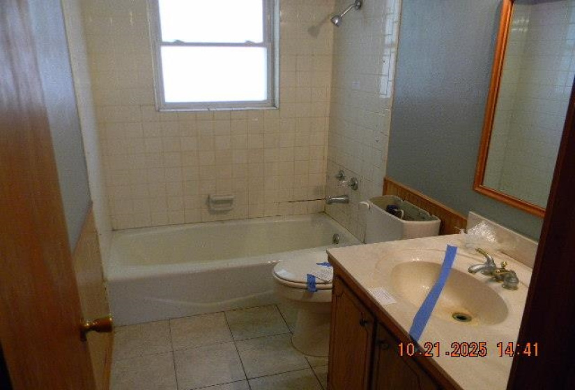 3 Bedrooms Bedrooms, 0 ,2 BathroomsBathrooms,Residential,Single Family,12th,1,133070