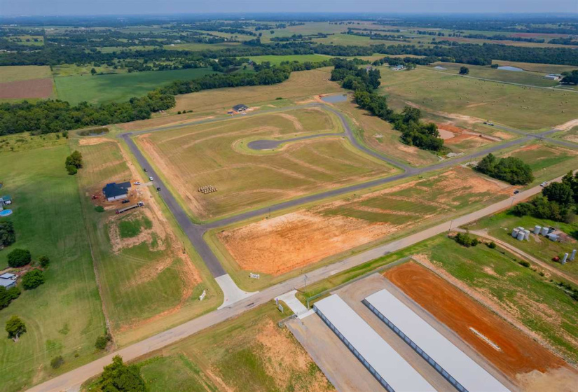 0 , 0 ,0,Lots/land,Platted,Crooked Oak,0,133072