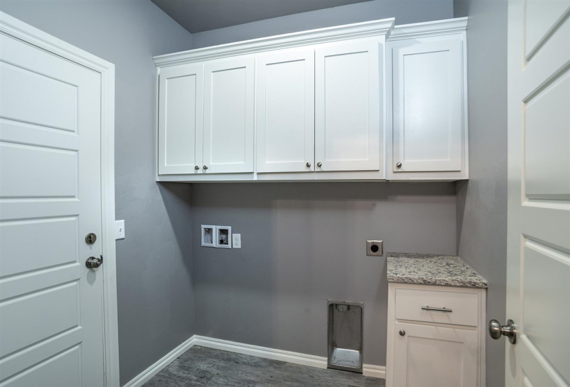 3 Bedrooms Bedrooms, 0 ,2 BathroomsBathrooms,Residential,Single Family,Grove,1,133101