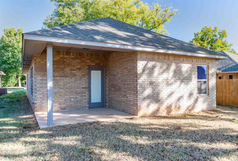 3 Bedrooms Bedrooms, 0 ,2 BathroomsBathrooms,Residential,Single Family,Grove,1,133101