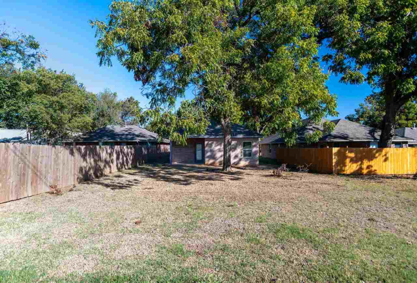 3 Bedrooms Bedrooms, 0 ,2 BathroomsBathrooms,Residential,Single Family,Grove,1,133101