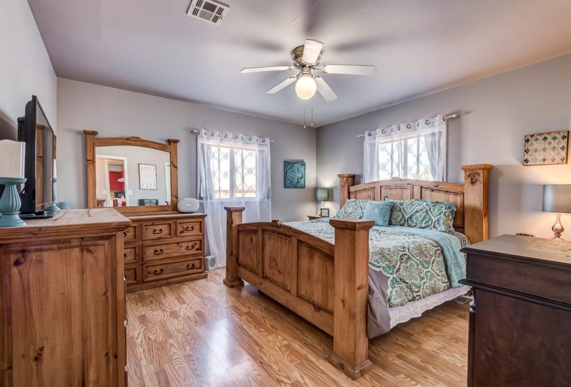 3 Bedrooms Bedrooms, 0 ,2 BathroomsBathrooms,Residential,Single Family,Knipe,1,133103