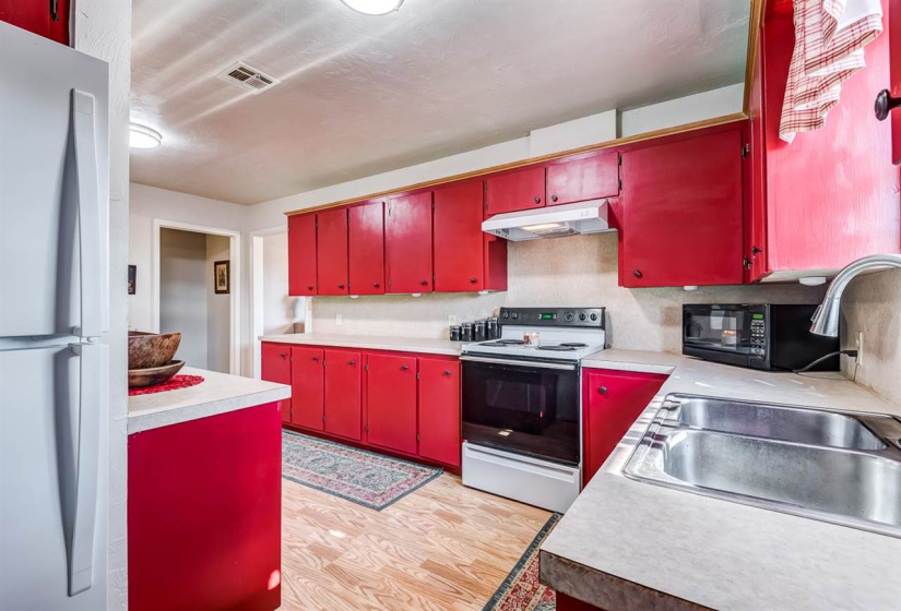 3 Bedrooms Bedrooms, 0 ,2 BathroomsBathrooms,Residential,Single Family,Knipe,1,133103