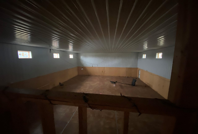 5 Bedrooms Bedrooms, 0 ,0,Residential,Single Family,Baty,2,133105