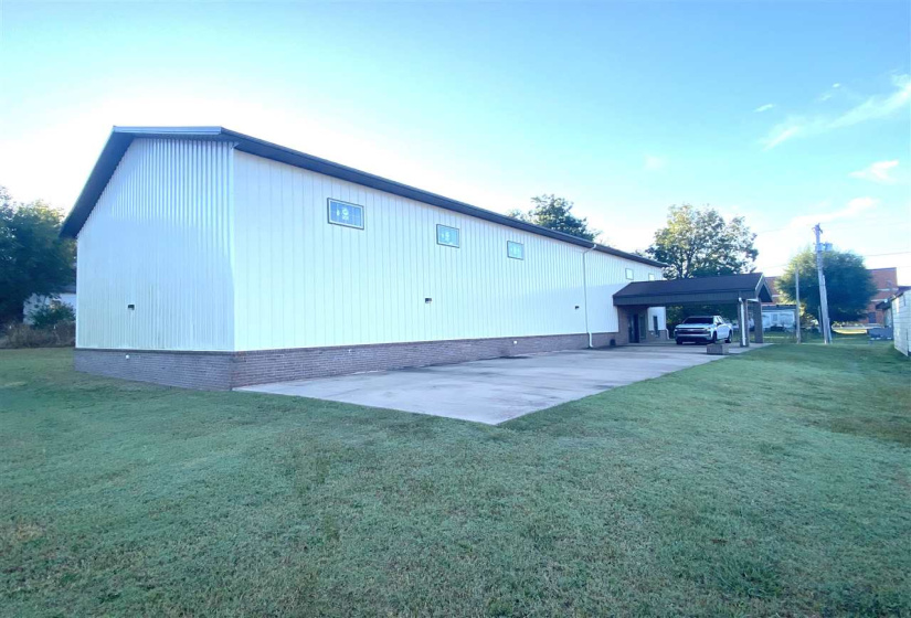 5 Bedrooms Bedrooms, 0 ,0,Residential,Single Family,Baty,2,133105