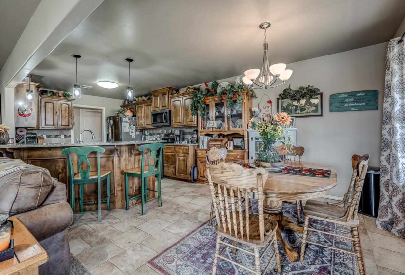 3 Bedrooms Bedrooms, 0 ,2 BathroomsBathrooms,Residential,Single Family,Union,1,133109