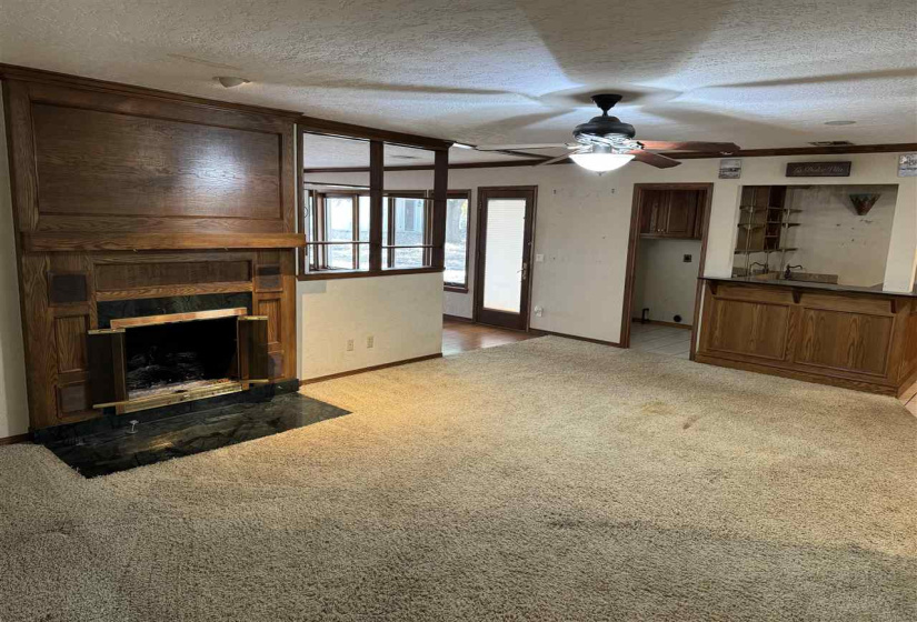 4 Bedrooms Bedrooms, 0 ,4 BathroomsBathrooms,Residential,Single Family,9th,1,133112