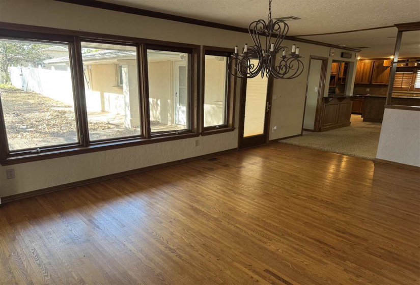 4 Bedrooms Bedrooms, 0 ,4 BathroomsBathrooms,Residential,Single Family,9th,1,133112