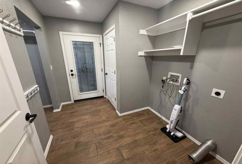 3 Bedrooms Bedrooms, 0 ,2 BathroomsBathrooms,Residential,Single Family,Grand,1,133119