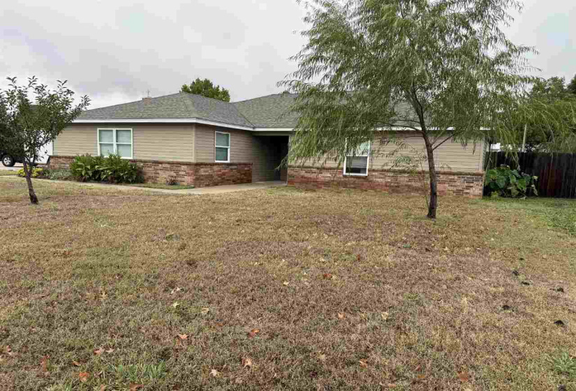 3 Bedrooms Bedrooms, 0 ,2 BathroomsBathrooms,Residential,Single Family,Grand,1,133119