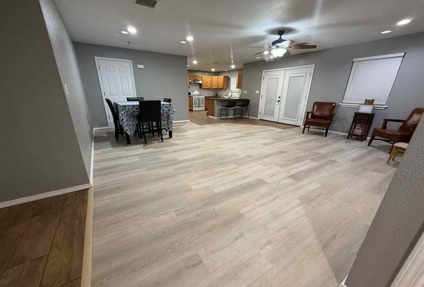 3 Bedrooms Bedrooms, 0 ,2 BathroomsBathrooms,Residential,Single Family,Grand,1,133119