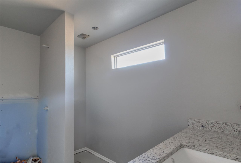 4 Bedrooms Bedrooms, 0 ,3 BathroomsBathrooms,Residential,Single Family,Cover,1,133121