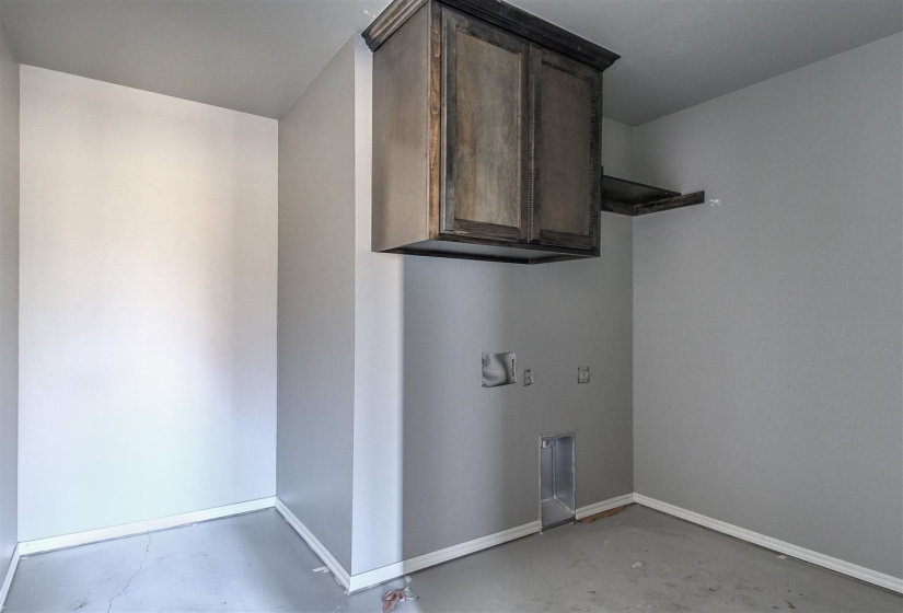 4 Bedrooms Bedrooms, 0 ,3 BathroomsBathrooms,Residential,Single Family,Cover,1,133121