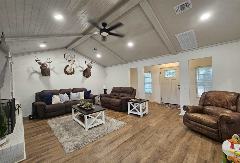 3 Bedrooms Bedrooms, 0 ,2 BathroomsBathrooms,Residential,Single Family,Westbrook,1,133122