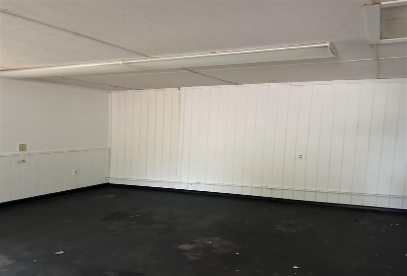 4 Bedrooms Bedrooms, 0 ,1 BathroomBathrooms,Residential,Single Family,Hickory,1,133123