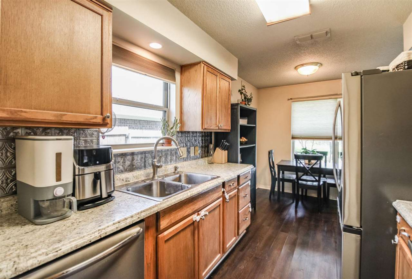 3 Bedrooms Bedrooms, 0 ,2 BathroomsBathrooms,Residential,Single Family,Skyline,1,133136