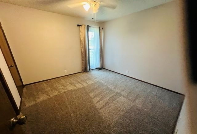 3 Bedrooms Bedrooms, 0 ,2 BathroomsBathrooms,Residential,Single Family,Celia,1,133148