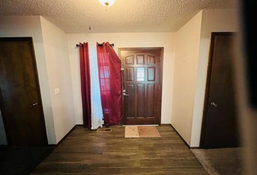 3 Bedrooms Bedrooms, 0 ,2 BathroomsBathrooms,Residential,Single Family,Celia,1,133148