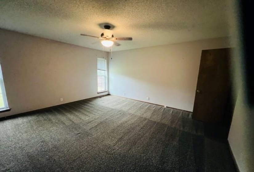 3 Bedrooms Bedrooms, 0 ,2 BathroomsBathrooms,Residential,Single Family,Celia,1,133148