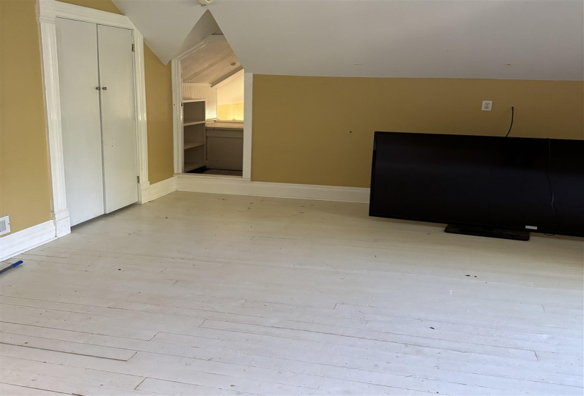 5 Bedrooms Bedrooms, 0 ,2 BathroomsBathrooms,Residential,Single Family,Cherokee,2,133163