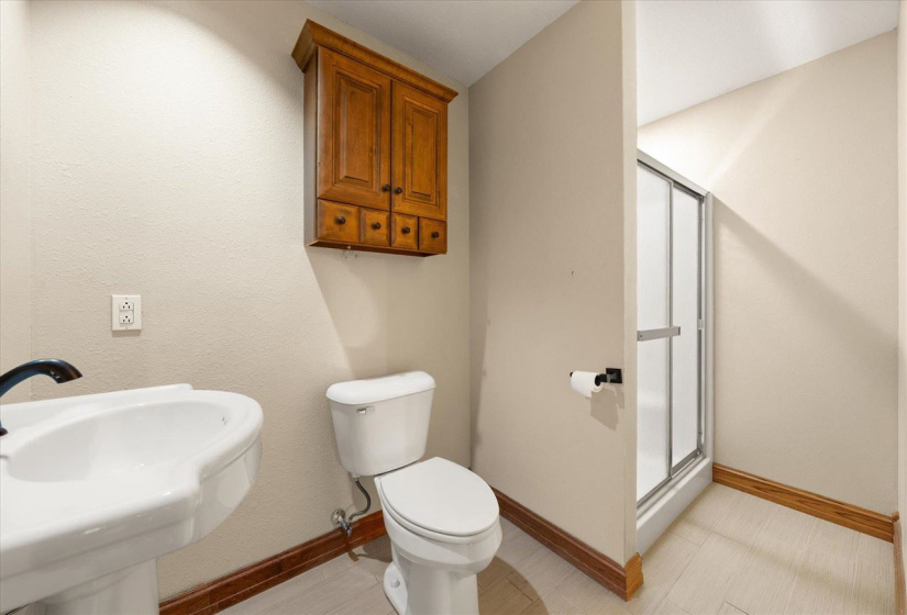 4 Bedrooms Bedrooms, 0 ,5 BathroomsBathrooms,Residential,Single Family,HWY 412,1.5,133165