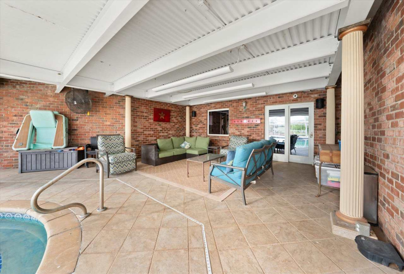 4 Bedrooms Bedrooms, 0 ,5 BathroomsBathrooms,Residential,Single Family,HWY 412,1.5,133165