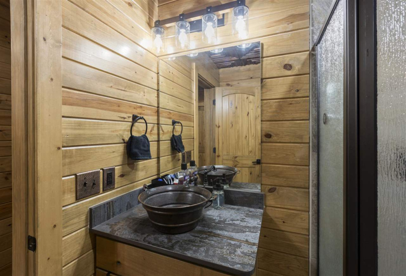 3 Bedrooms Bedrooms, 0 ,2 BathroomsBathrooms,Residential,Ranch/farm,80th,1,133167