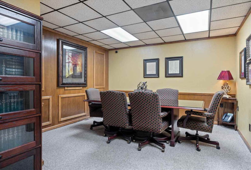 0 , 0 ,0,Commercial/industrial,Commercial,Husband,1,133174