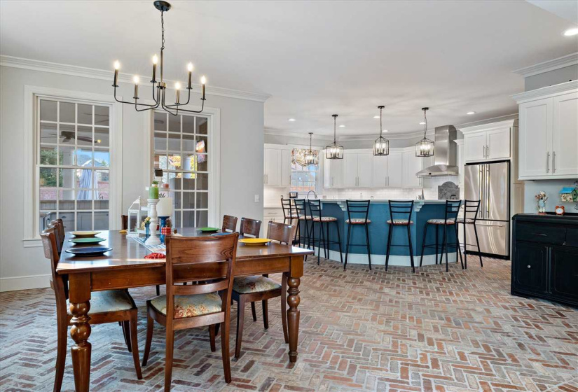 4 Bedrooms Bedrooms, 0 ,3 BathroomsBathrooms,Residential,Single Family,Falls,1.5,133172