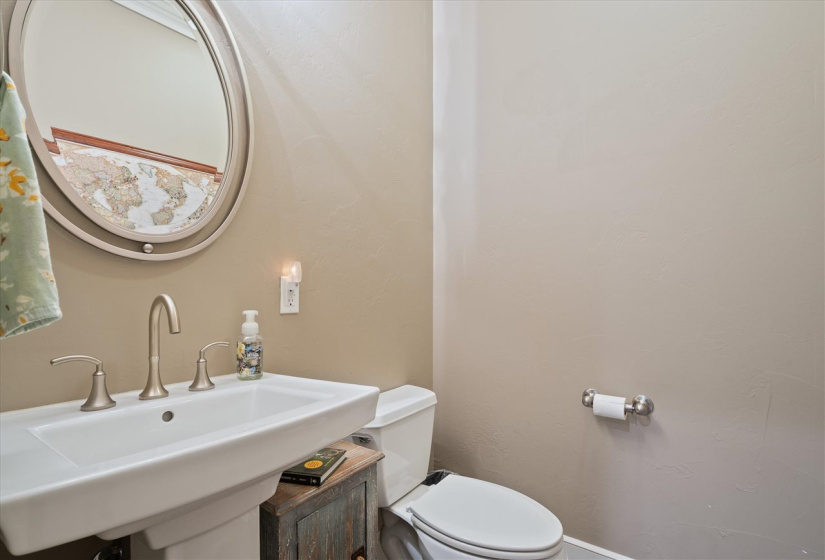 4 Bedrooms Bedrooms, 0 ,3 BathroomsBathrooms,Residential,Single Family,Falls,1.5,133172