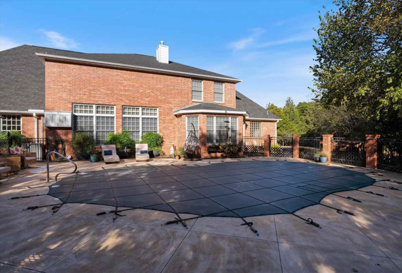 4 Bedrooms Bedrooms, 0 ,3 BathroomsBathrooms,Residential,Single Family,Falls,1.5,133172