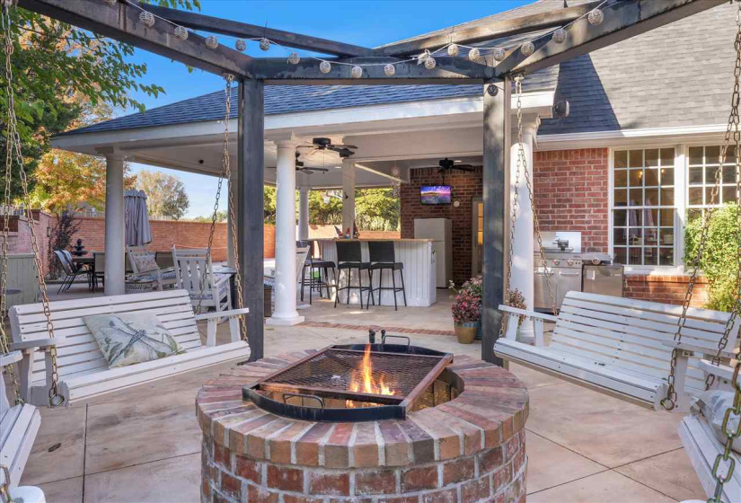 4 Bedrooms Bedrooms, 0 ,3 BathroomsBathrooms,Residential,Single Family,Falls,1.5,133172