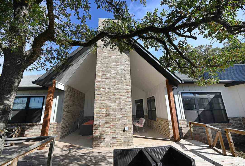 6 Bedrooms Bedrooms, 0 ,3 BathroomsBathrooms,Residential,Single Family,Churchill Downs,2,133175