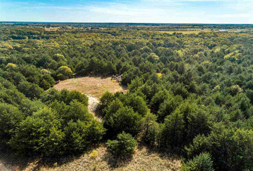 0 , 0 ,0,Lots/land,Platted,6th,0,133182