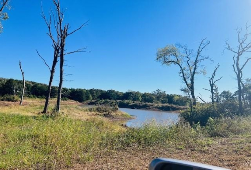 0 , 0 ,0,Lots/land,Platted,6th,0,133182