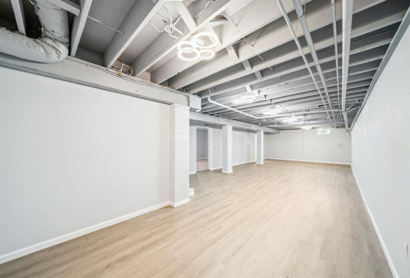 5 Bedrooms Bedrooms, 0 ,3 BathroomsBathrooms,Residential,Single Family,Perkins,2,133178