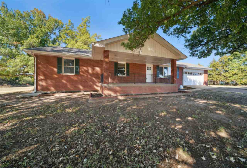 5 Bedrooms Bedrooms, 0 ,3 BathroomsBathrooms,Residential,Single Family,Perkins,2,133179