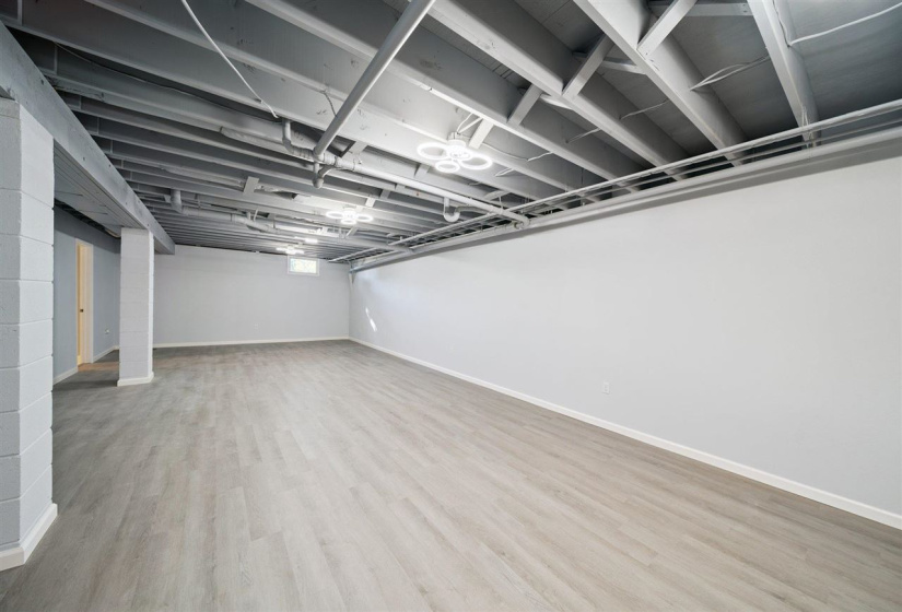 5 Bedrooms Bedrooms, 0 ,3 BathroomsBathrooms,Residential,Single Family,Perkins,2,133180