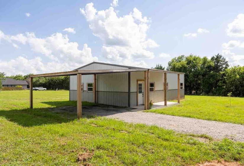 3 Bedrooms Bedrooms, 0 ,2 BathroomsBathrooms,Residential,Single Family,Metcalf,1,133181