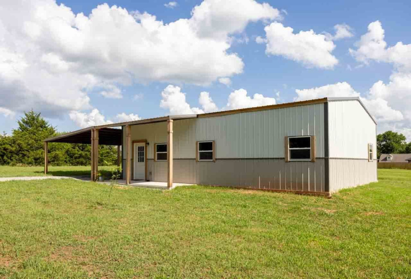 3 Bedrooms Bedrooms, 0 ,2 BathroomsBathrooms,Residential,Single Family,Metcalf,1,133181