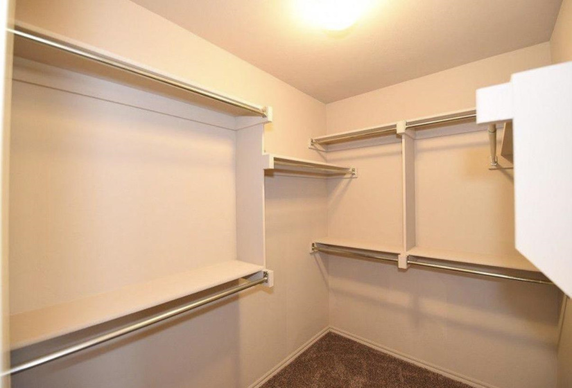 3 Bedrooms Bedrooms, 0 ,2 BathroomsBathrooms,Residential,Single Family,Linford,1,133183